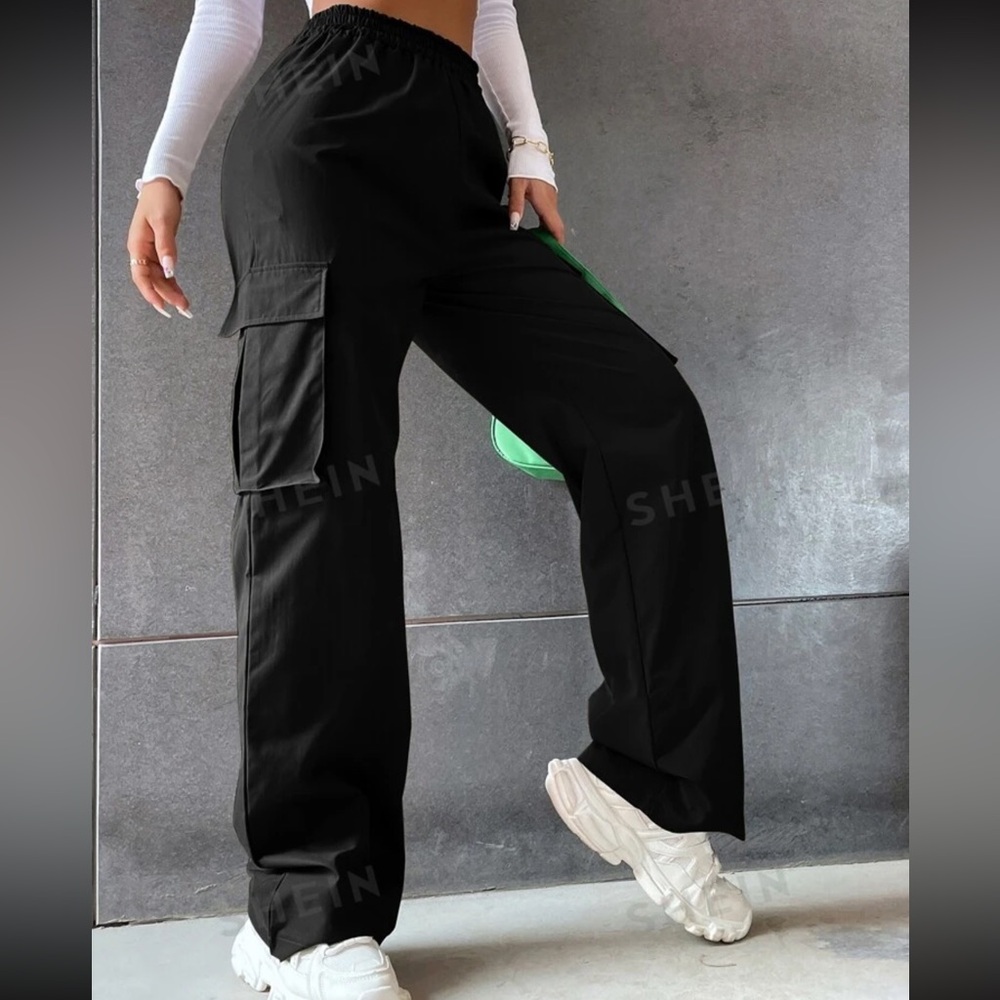 High waist cargo pants! 2 colors!